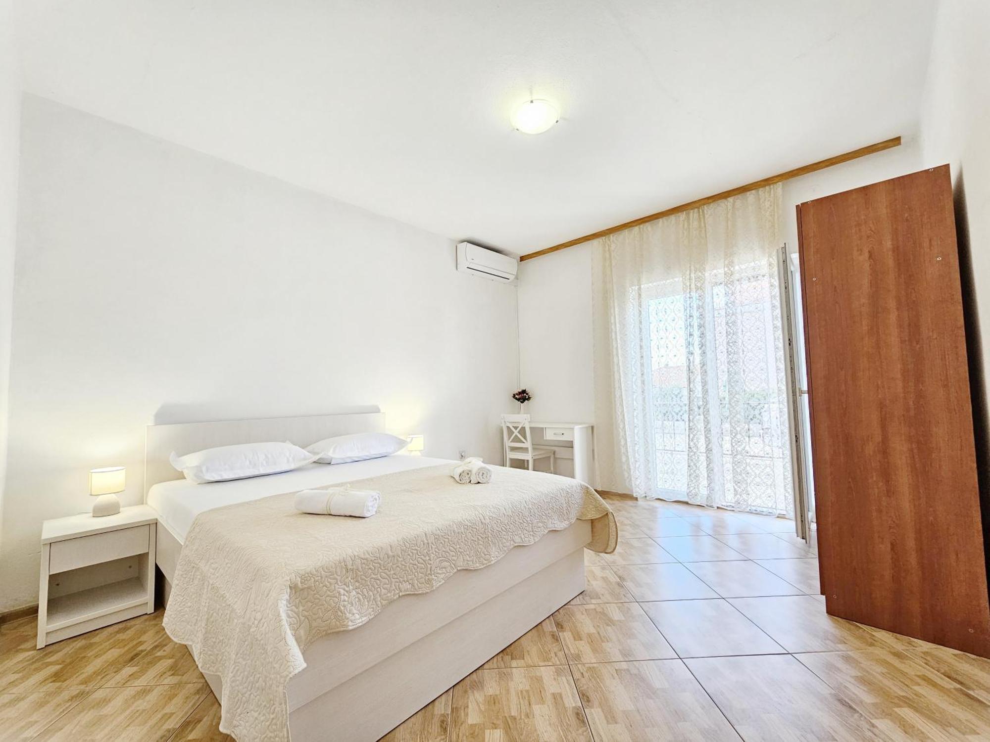 Branko * Makarska